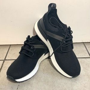 Black Size 9 D width Sneakers Kenneth Cole Shoes Microclimate Comfort System